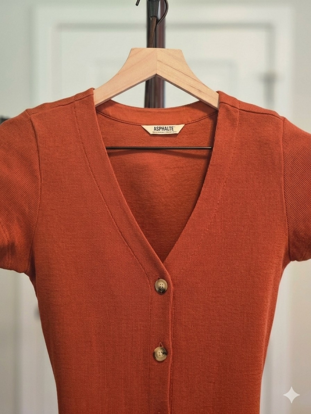 Asphalte Short Sleeve Button V-Neck Dress